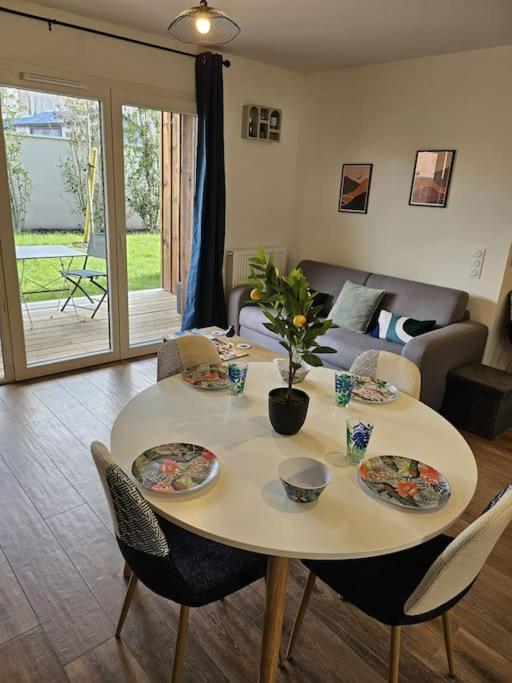 ביסקארוס Les Cottages Jardin Elegant Et Ambiance Cosy מראה חיצוני תמונה